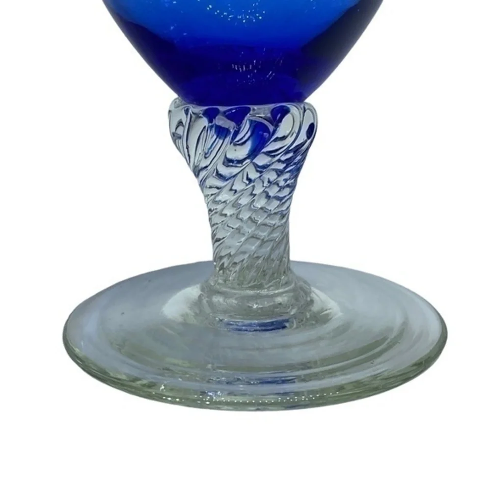 Vintage Floral Etched Blue Bud Vase With Swirl Bottom